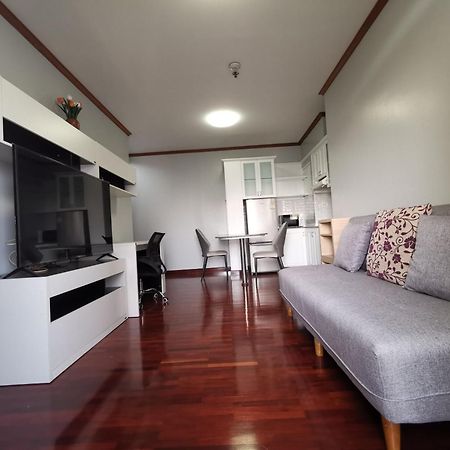Cozy 1Br Walk To Bts And Airport Rail Link Close To Malls G7 Бангкок Экстерьер фото