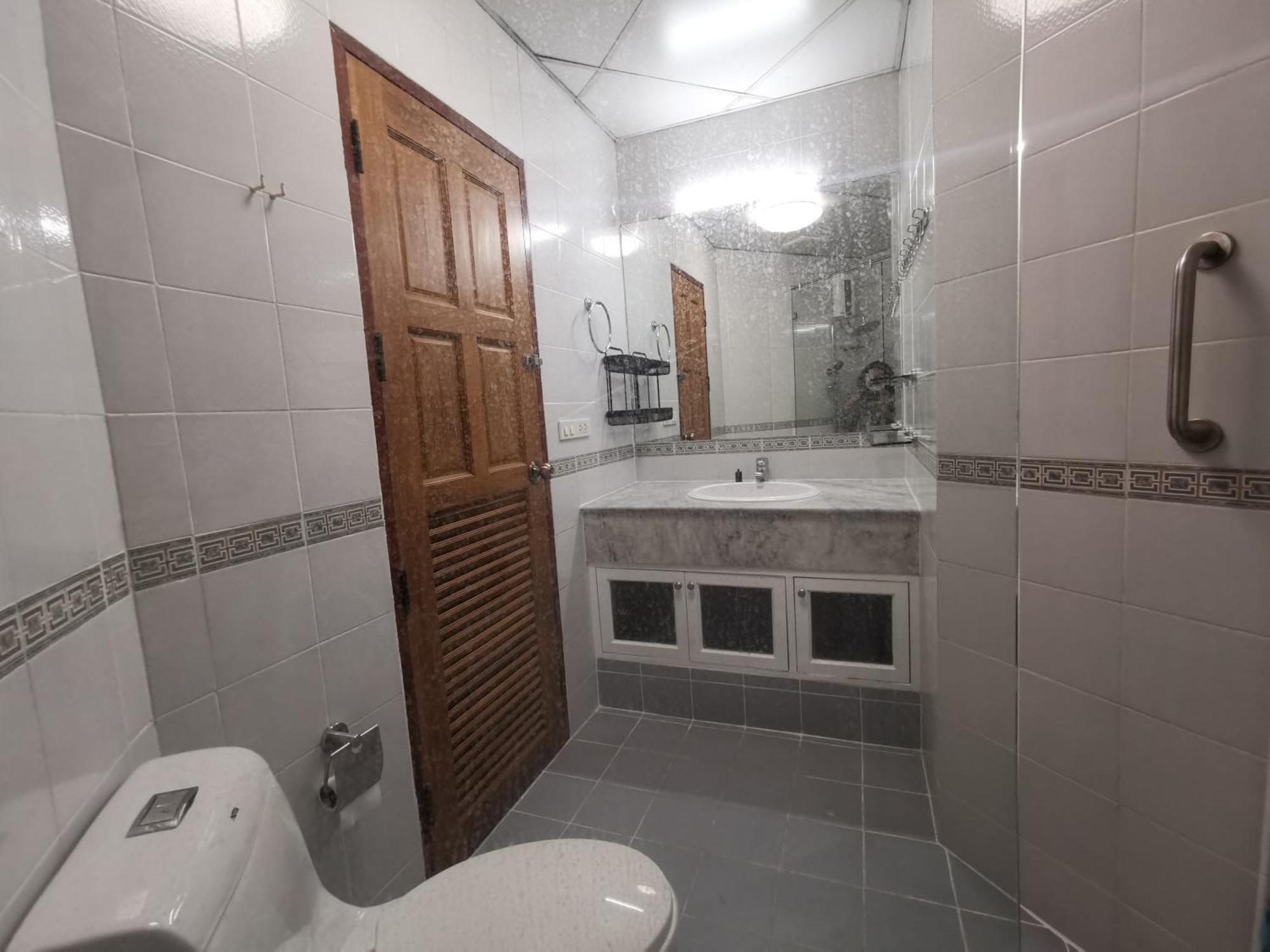 Cozy 1Br Walk To Bts And Airport Rail Link Close To Malls G7 Бангкок Экстерьер фото