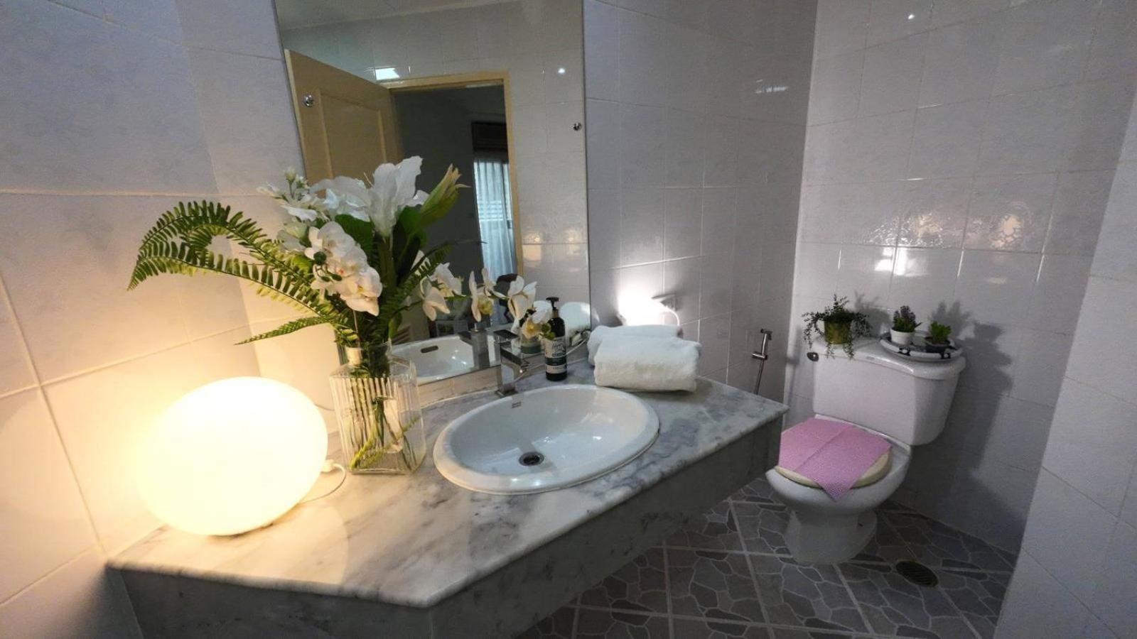 Cozy 1Br Walk To Bts And Airport Rail Link Close To Malls G7 Бангкок Экстерьер фото